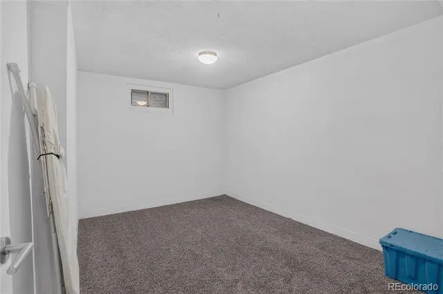 6861 Ivy Street Commerce City, CO 80022