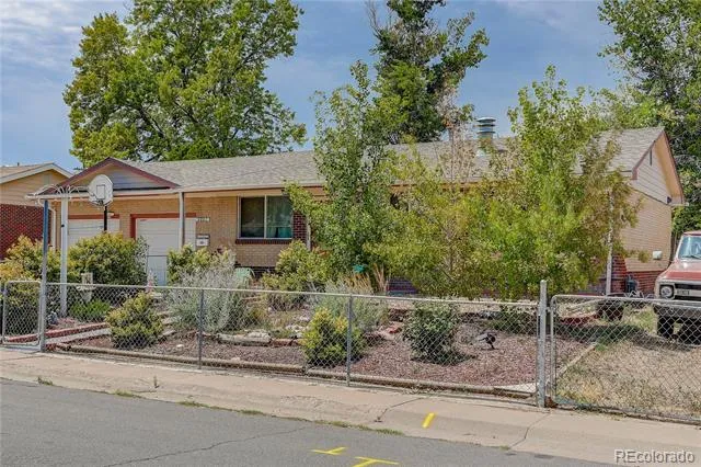 6861 Ivy Street Commerce City, CO 80022