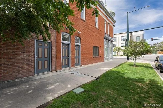2944 Zuni Street #6 Denver, CO 80211