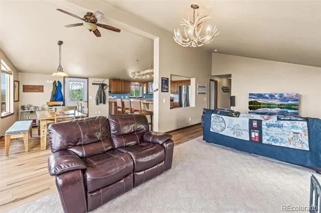 6037 Ranch Road Hartsel, CO 80449