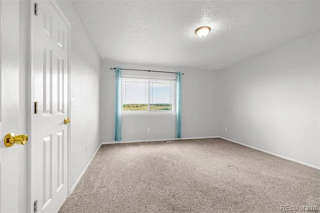 9135 Chetwood Drive Colorado Springs, CO 80920