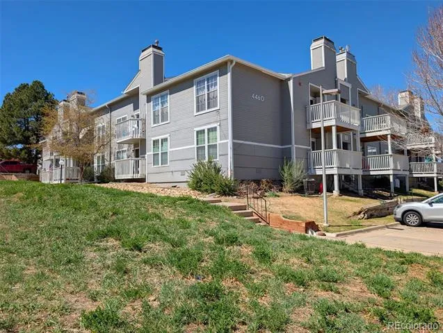 4460 S Pitkin Street #115 Aurora, CO 80015