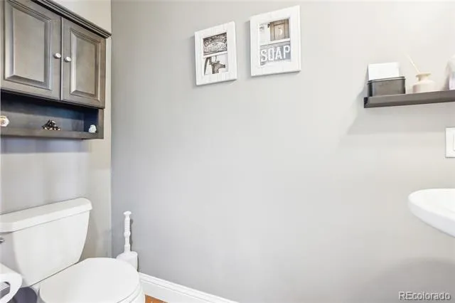 13084 Deer Ridge Way Larkspur, CO 80118