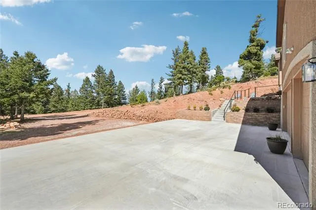 13084 Deer Ridge Way Larkspur, CO 80118