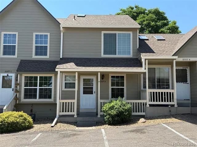 10577 W Maplewood Drive #B Littleton, CO 80127