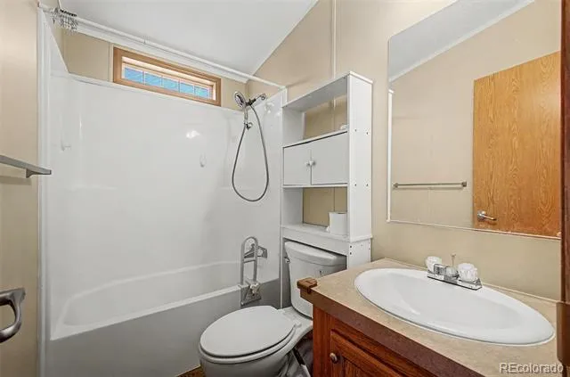 1801 W 92nd Avenue Denver, CO 80260