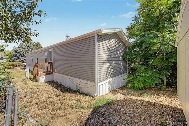 1801 W 92nd Avenue Denver, CO 80260