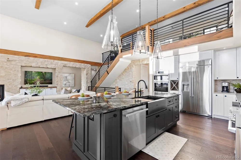 2433 Fox View Trail Franktown, CO 80116