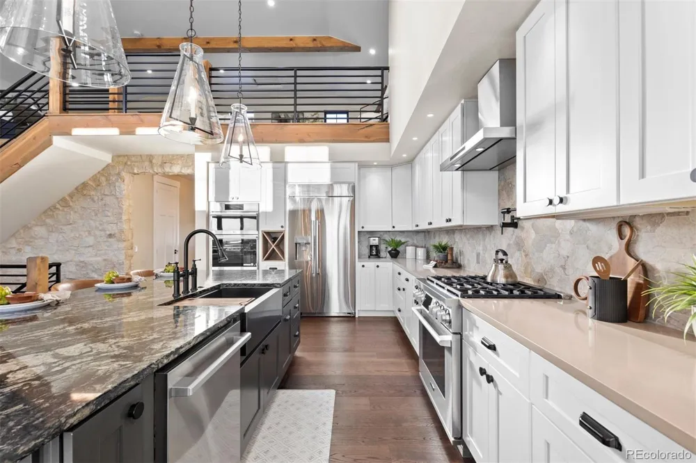 2433 Fox View Trail Franktown, CO 80116