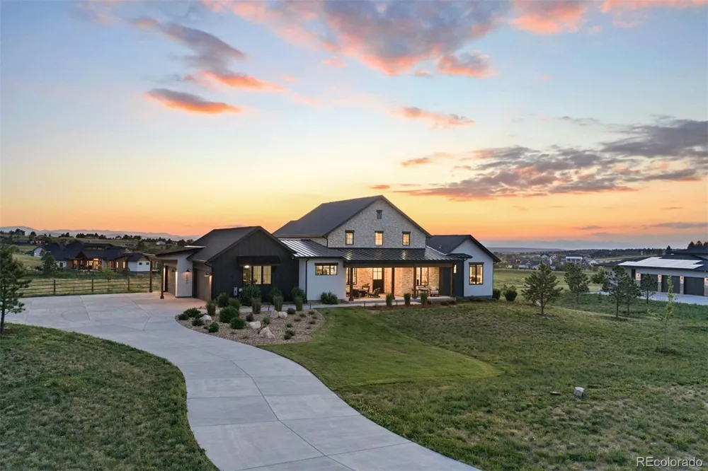 2433 Fox View Trail Franktown, CO 80116