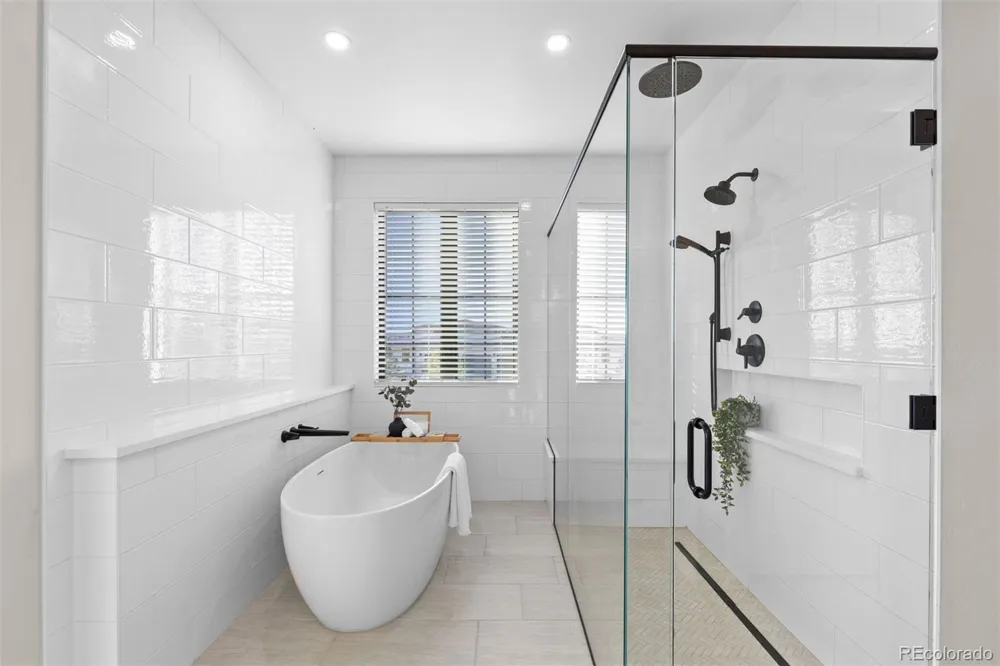 2433 Fox View Trail Franktown, CO 80116