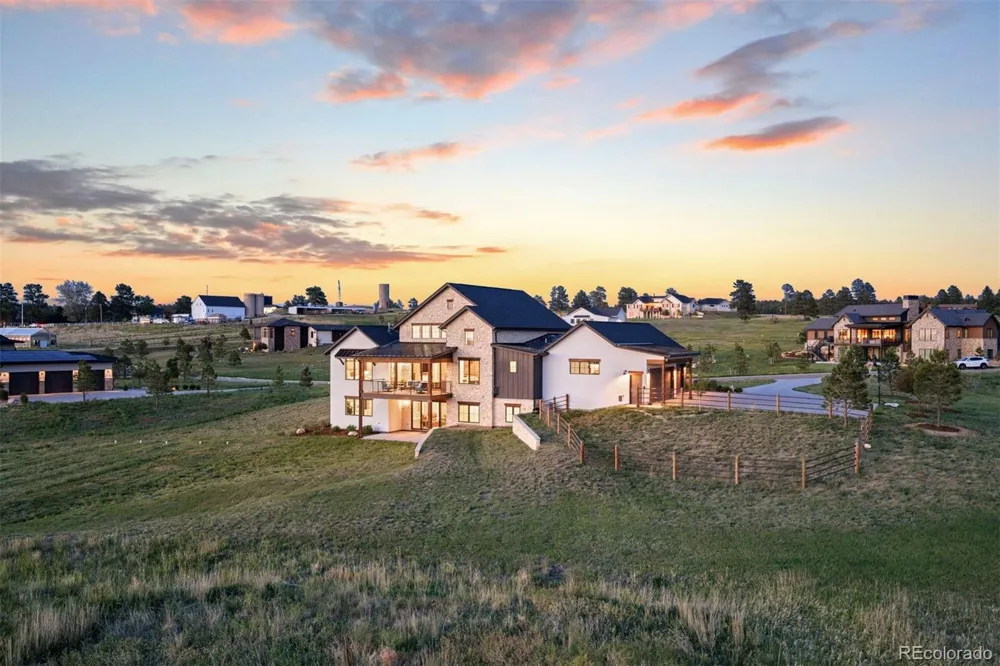 2433 Fox View Trail Franktown, CO 80116