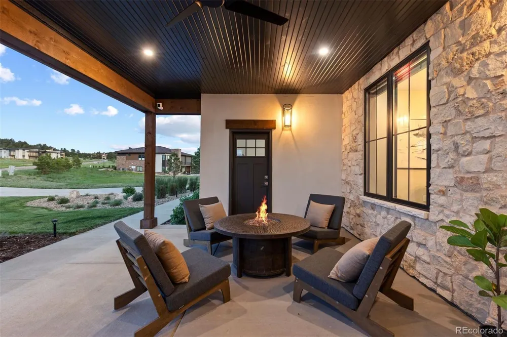 2433 Fox View Trail Franktown, CO 80116