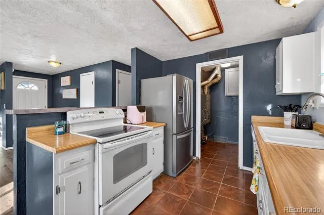 9409 Ingalls Street Westminster, CO 80031