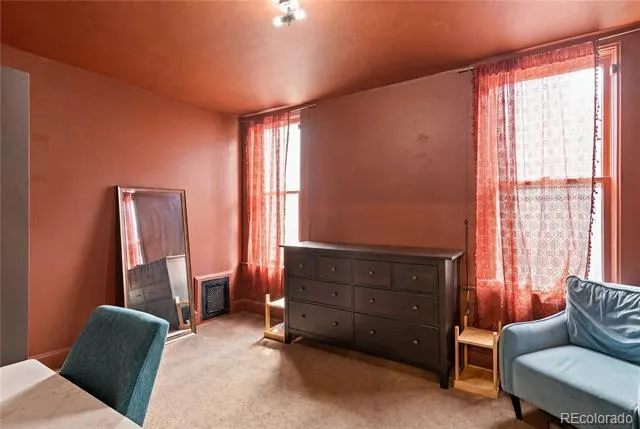 2115 W 31st Avenue Denver, CO 80211
