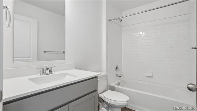 43113 Castle Stuart Street Elizabeth, CO 80107