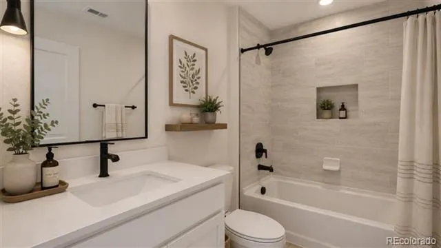 43113 Castle Stuart Street Elizabeth, CO 80107