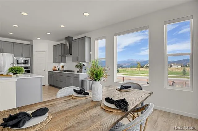 2404 Antica Court Colorado Springs, CO 80921