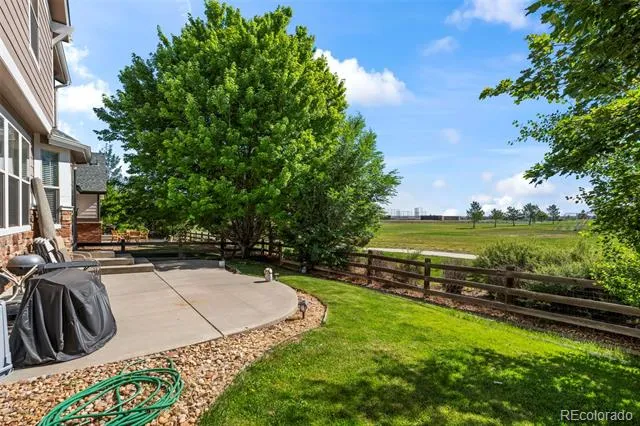 214 Flat Rock Street Aurora, CO 80018