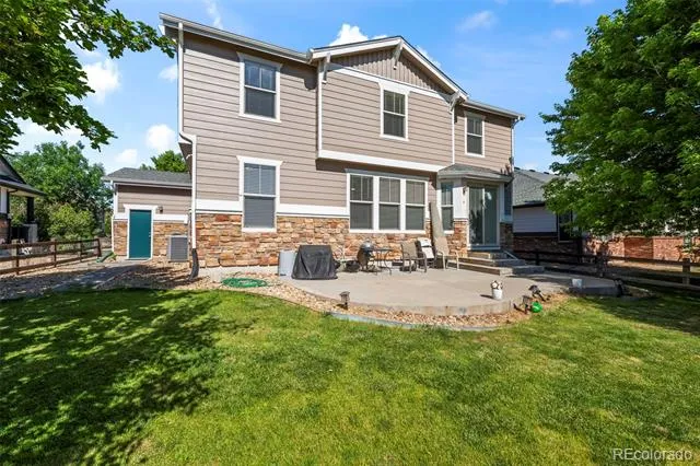 214 Flat Rock Street Aurora, CO 80018