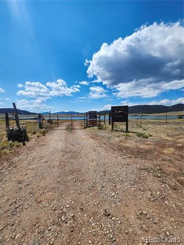64 Bandana Road Hartsel, CO 80449