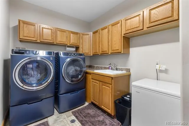 221 Kings Court Silverthorne, CO 80498