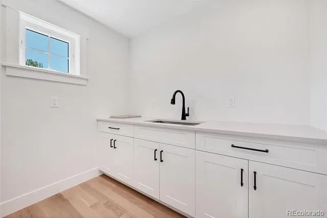 1035 Leyden Street Denver, CO 80220