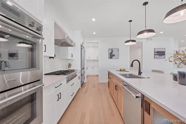 1035 Leyden Street Denver, CO 80220