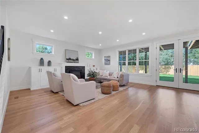 1035 Leyden Street Denver, CO 80220