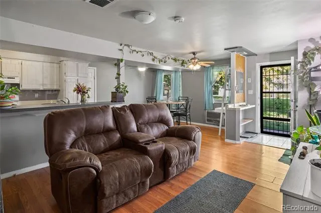 1192 S Eagle Circle #C Aurora, CO 80012