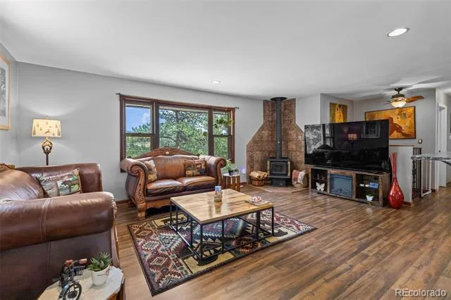 41 Yew Lane Bailey, CO 80421