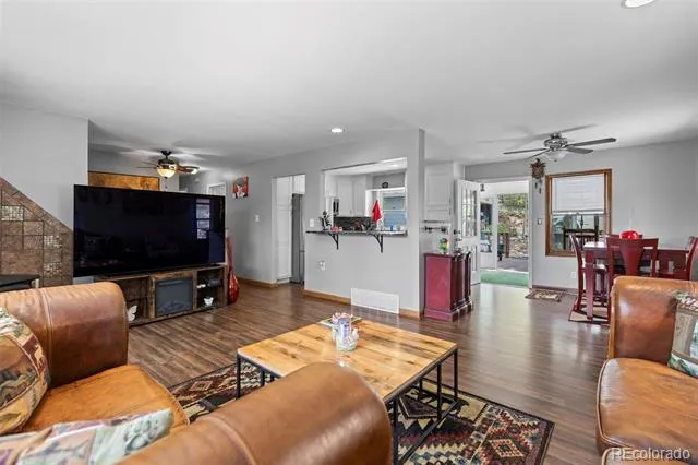 41 Yew Lane Bailey, CO 80421