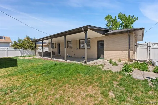 741 S 6th Avenue Brighton, CO 80601