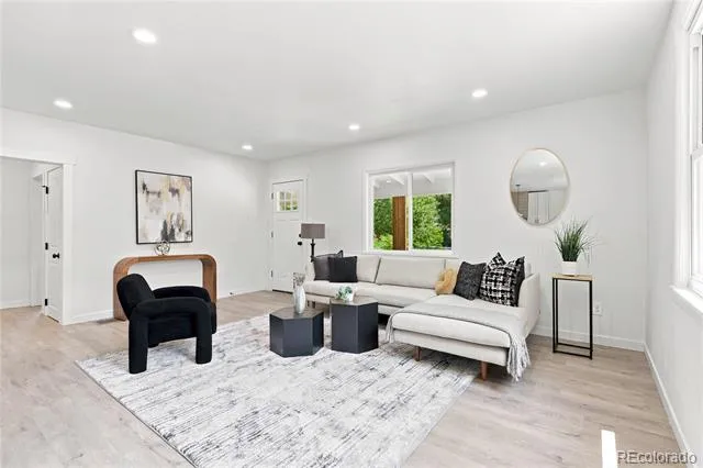 2055 S Williams Street Denver, CO 80210