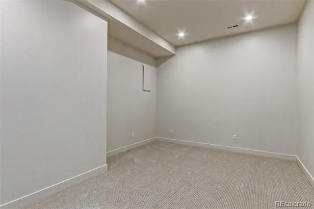 3510 Wyandot Denver, CO 80211