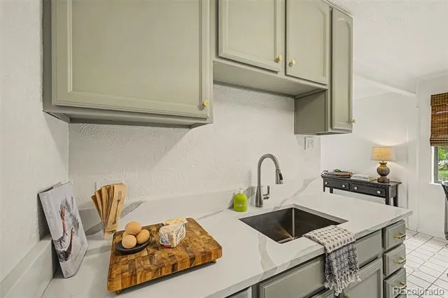 1190 Clermont Street #202 Denver, CO 80220