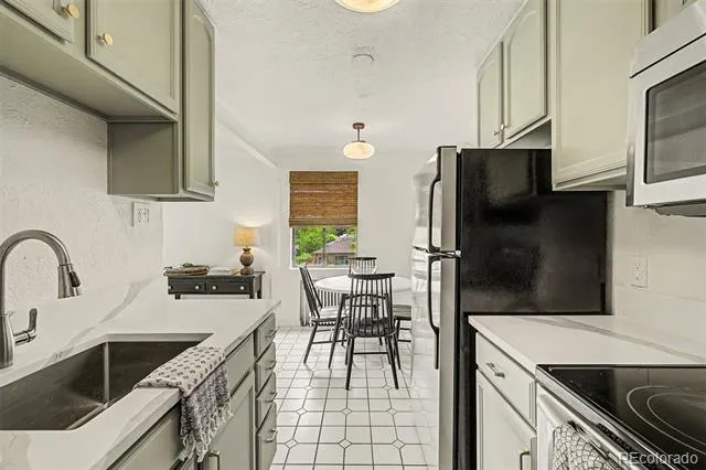 1190 Clermont Street #202 Denver, CO 80220