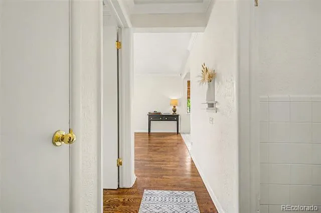 1190 Clermont Street #202 Denver, CO 80220