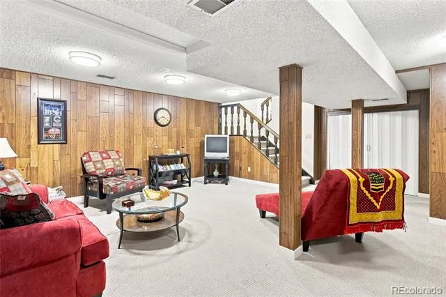 2528 S Vaughn Way #C Aurora, CO 80014