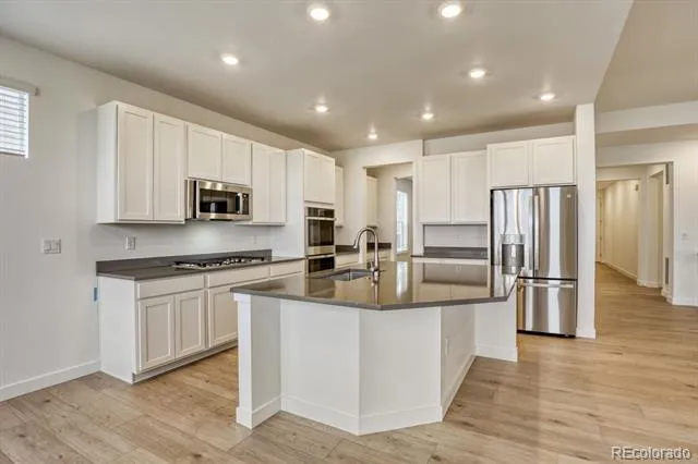 24555 E Kettle Court Aurora, CO 80016