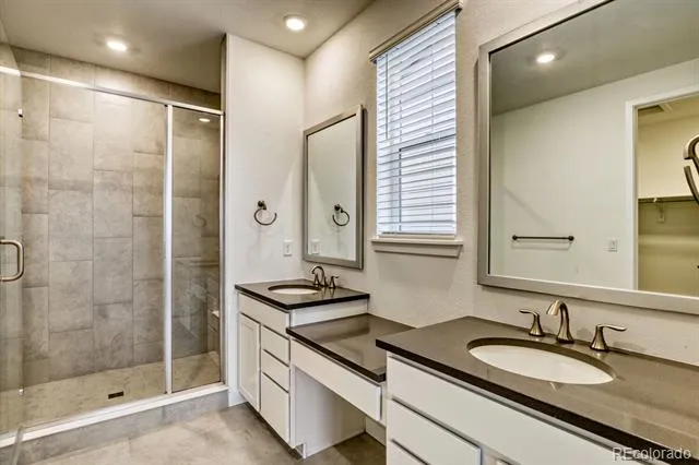 24555 E Kettle Court Aurora, CO 80016