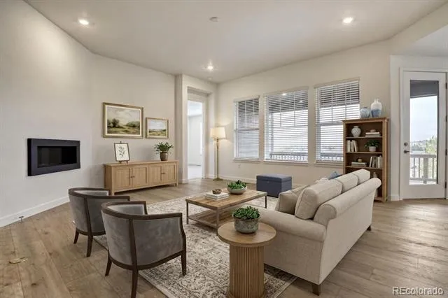 24555 E Kettle Court Aurora, CO 80016