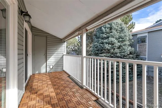902 S Walden Street #203 Aurora, CO 80017