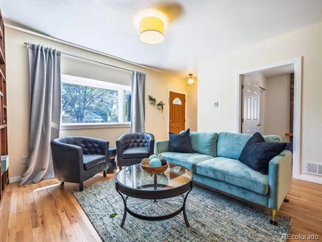 649 King Street Denver, CO 80204