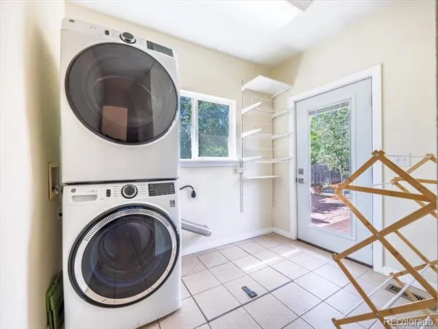 649 King Street Denver, CO 80204