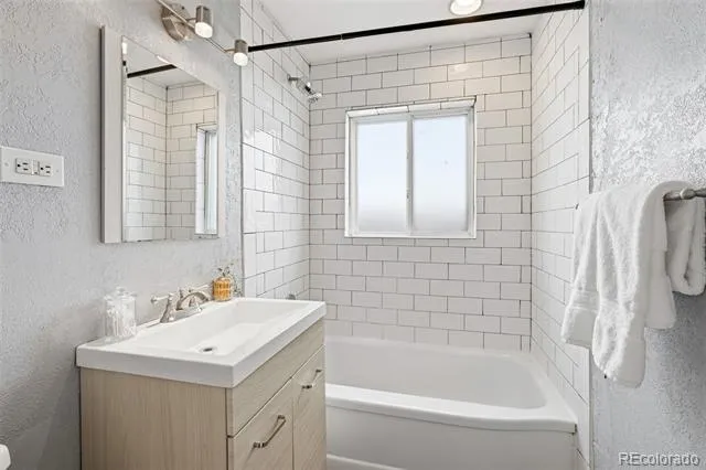 3740 W Alice Place Denver, CO 80211