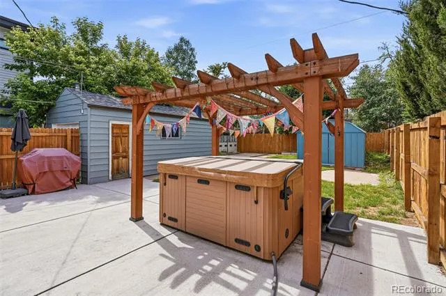 3740 W Alice Place Denver, CO 80211