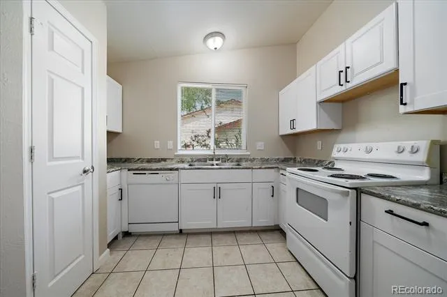18757 E Hawaii Drive Aurora, CO 80017