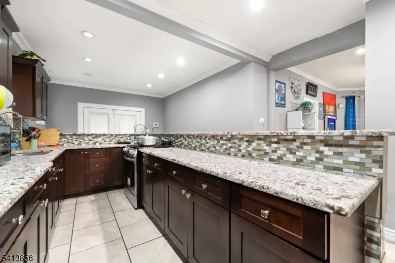 263 Stiles St Elizabeth City, NJ 07208