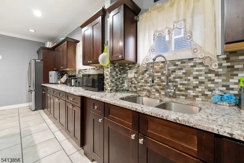 263 Stiles St Elizabeth City, NJ 07208
